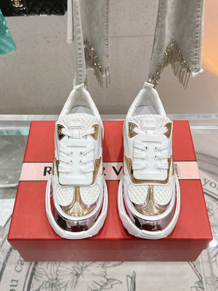 RV sneaker