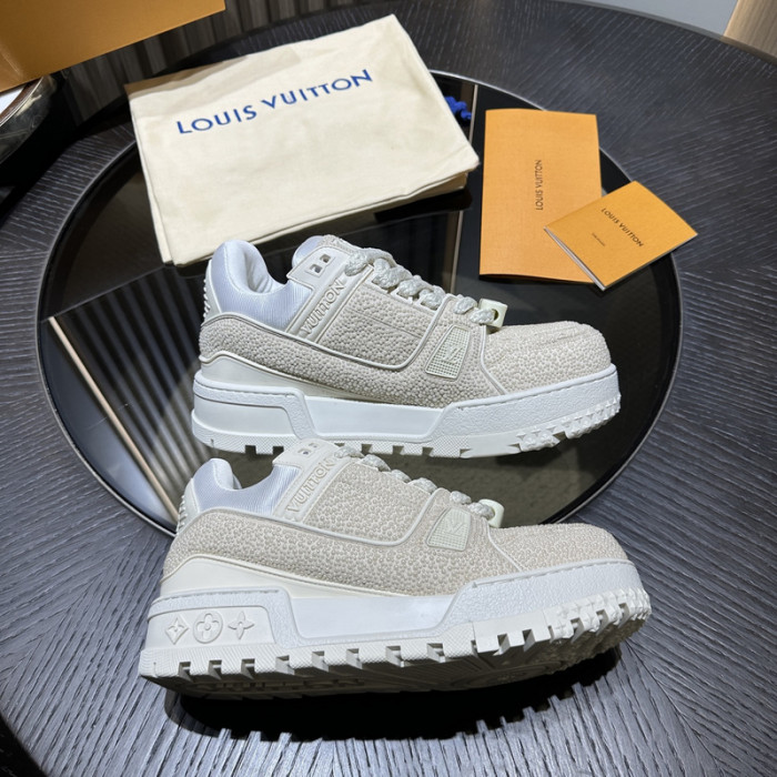L&V SNEAKERS