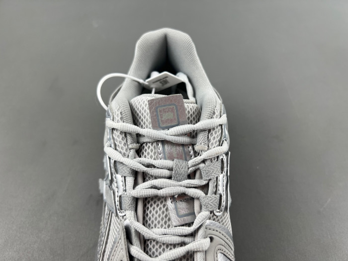 New Balance 1906A Grey M1906AG