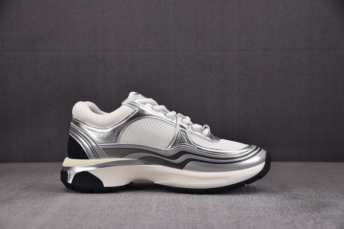 CHANEEL sneaker
