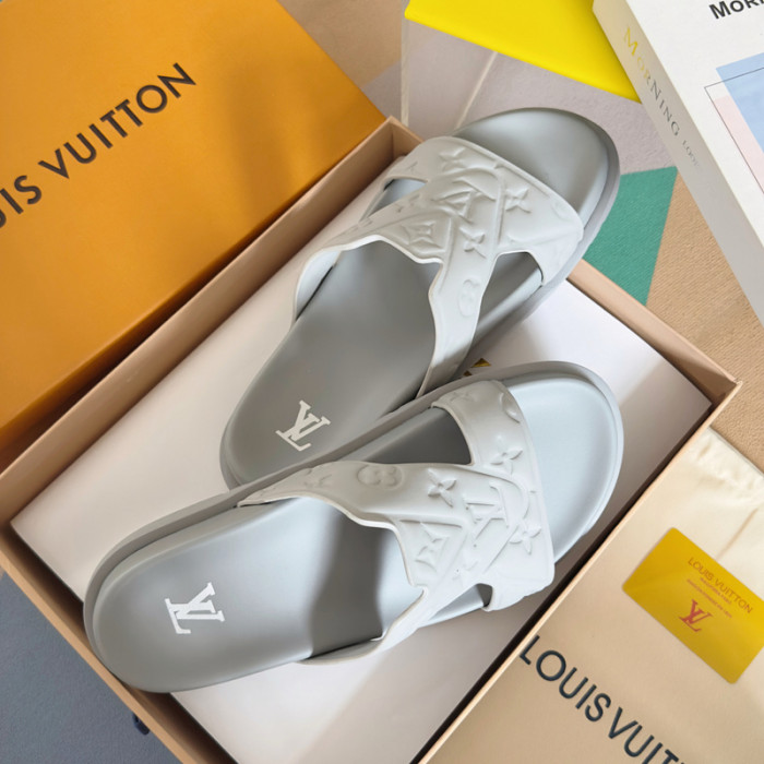L&V SLIPPERS