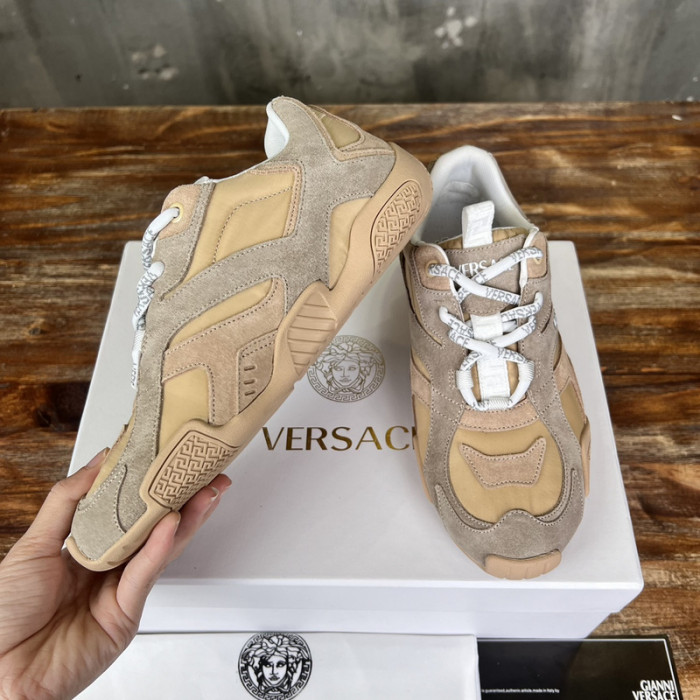 VER DESIGNER SNEAKERS