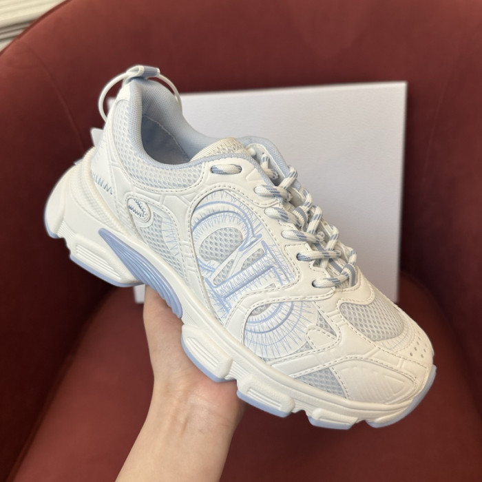 D designer sneaker