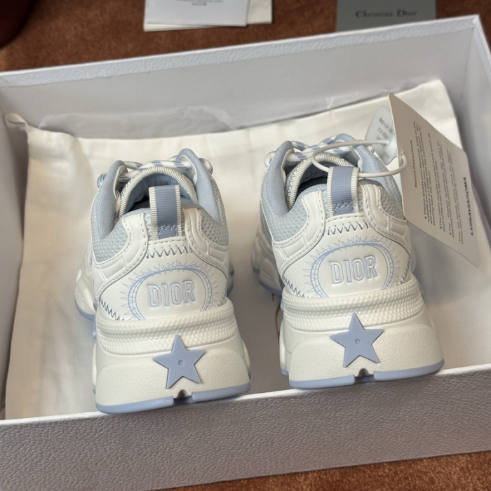 D designer sneaker