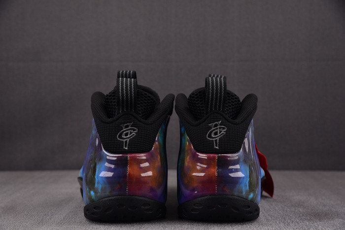 Nike Air Foamposite One Big Bang AR3771-800