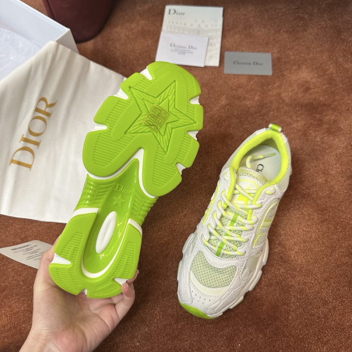 D designer sneaker