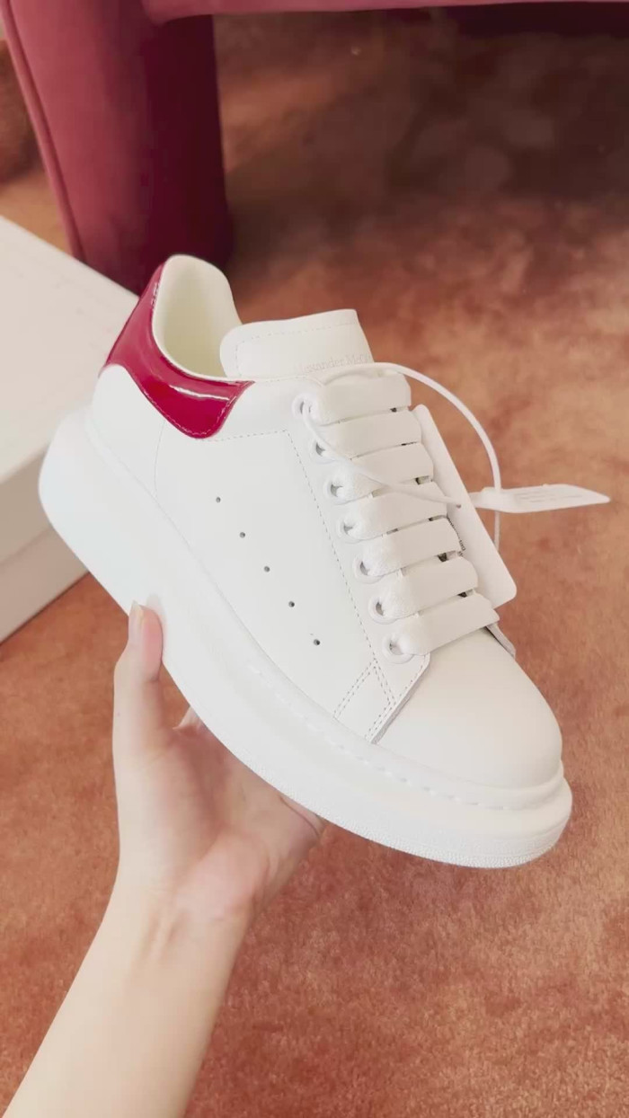 Alexander McQueen sneaker