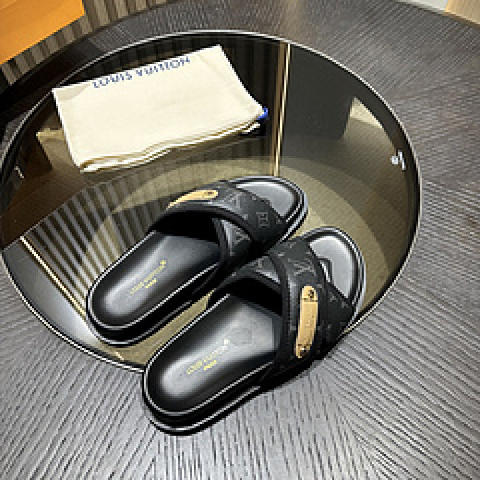 L&V SLIPPERS