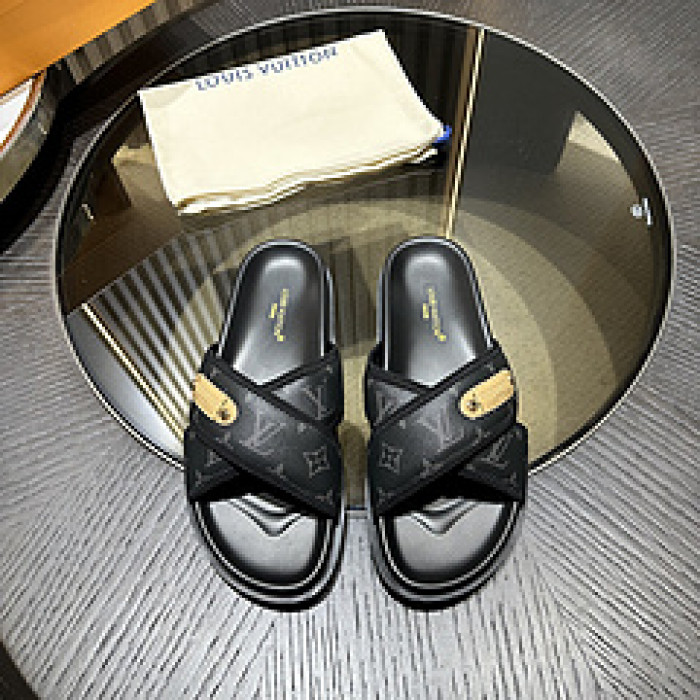 L&V SLIPPERS