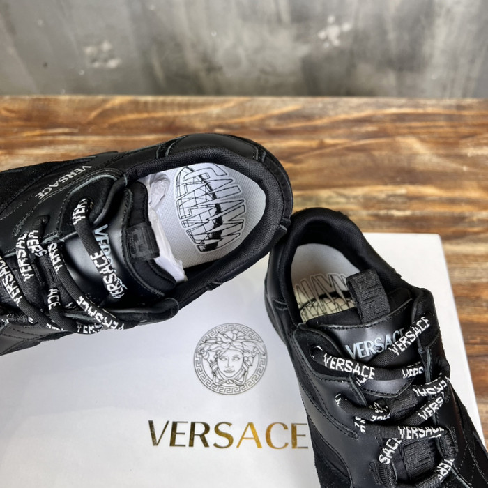 VER DESIGNER SNEAKERS
