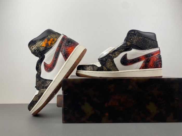 Air Jordan 1 High OG Xuanwu LB3165 091