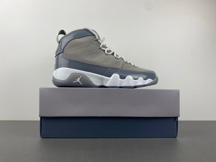 Air Jordan 9 Retro 