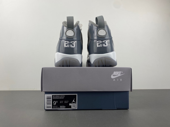 Air Jordan 9 Retro 