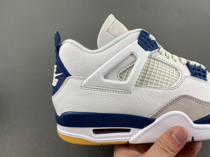 Nike SB x Air Jordan 4 “Navy” DR5415-100