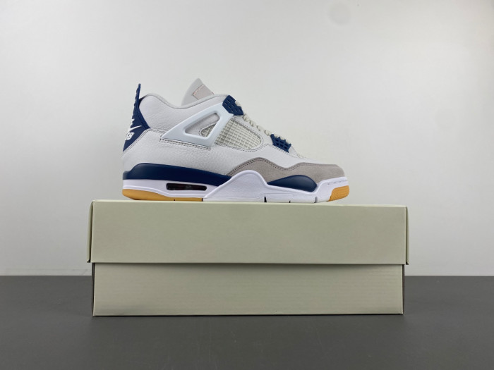 Nike SB x Air Jordan 4 “Navy” DR5415-100