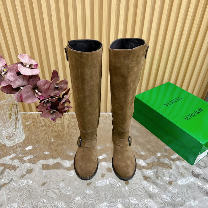 bo*te*ga Ve*ne*ta sneaker