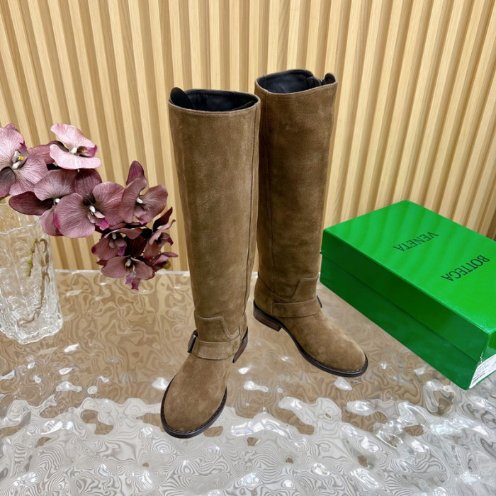 bo*te*ga Ve*ne*ta sneaker