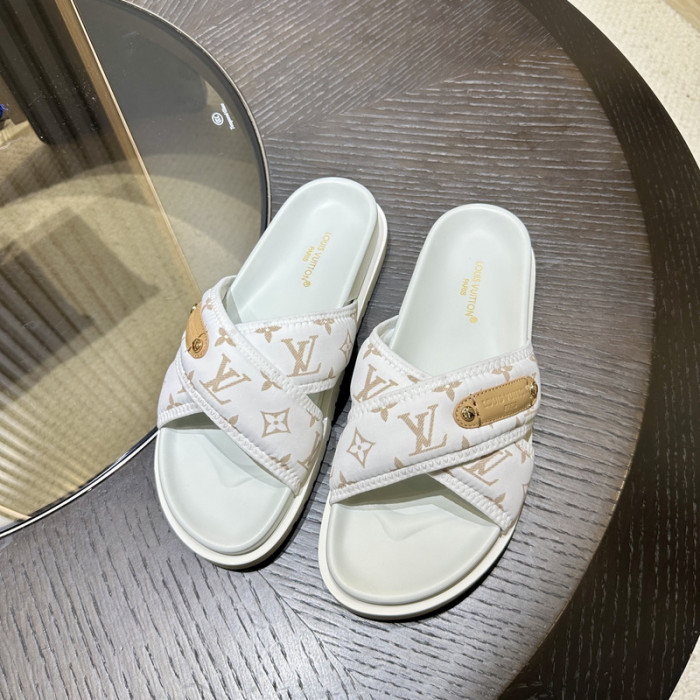 L&V SLIPPERS