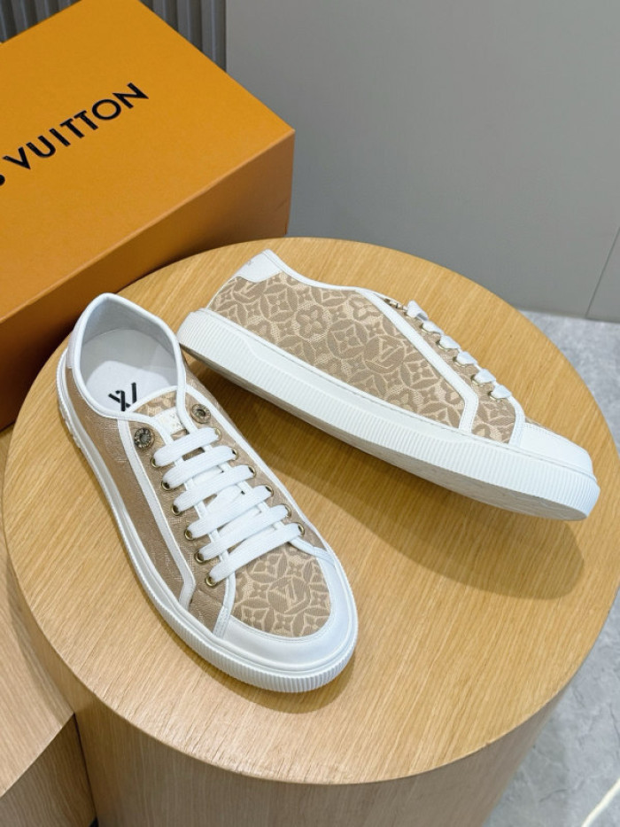 L&VT SNEAKERS