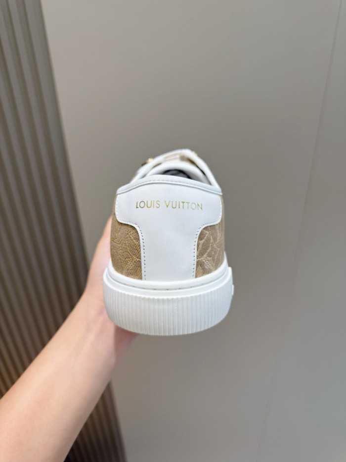 L&VT SNEAKERS