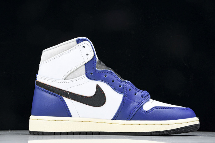 Air Jordan 1 High OG  DZ5485-100