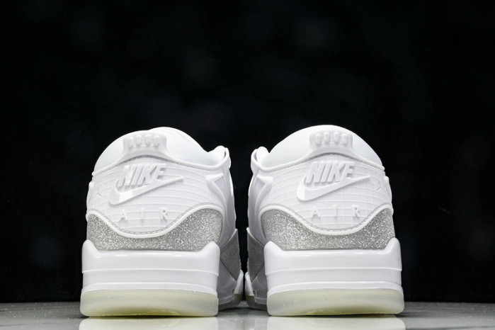 Air Jordan 4 "Remastered"  HQ3441-111