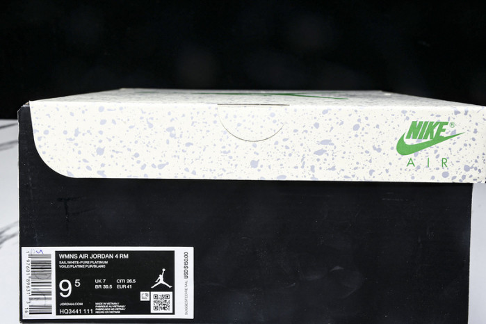 Air Jordan 4 "Remastered"  HQ3441-111