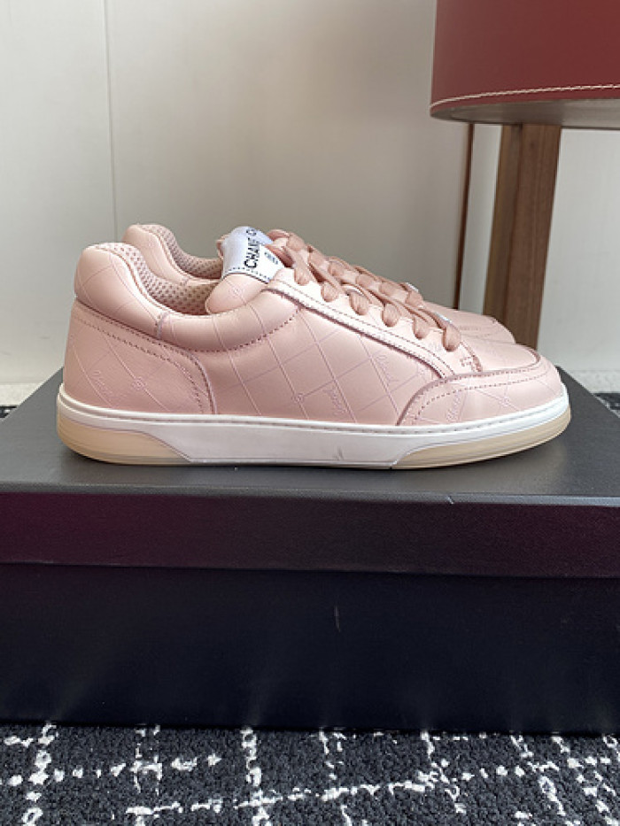 CHANEEL sneaker