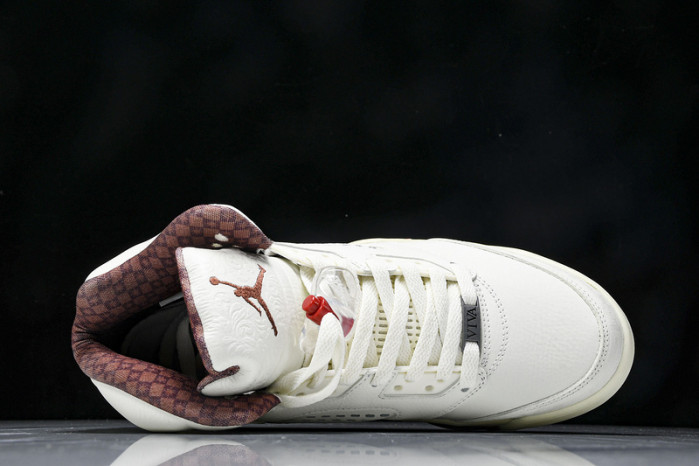 Air Jordan 5 "El Grito" Sail and Dark Pony HF8833-100