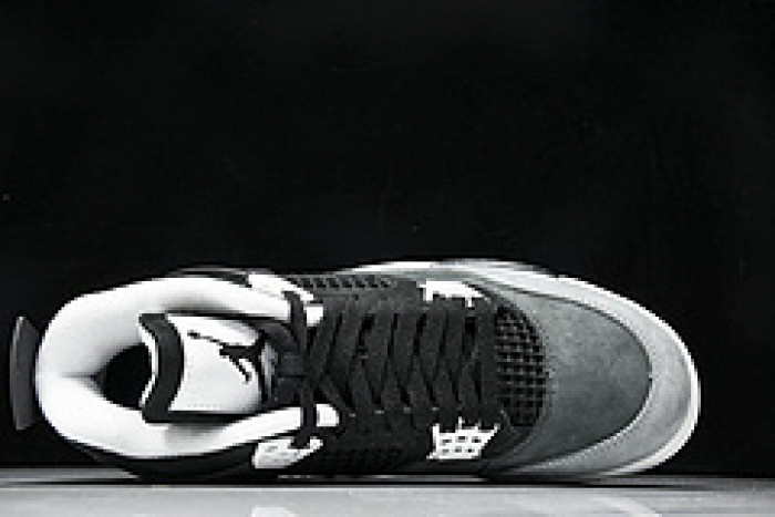 Air Jordan 4  Fear FQ8138-002