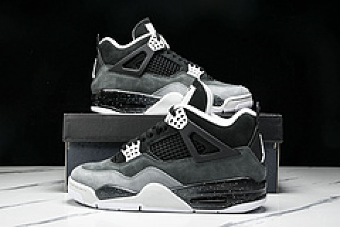 Air Jordan 4  Fear FQ8138-002