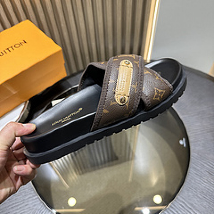 L&V SLIPPERS