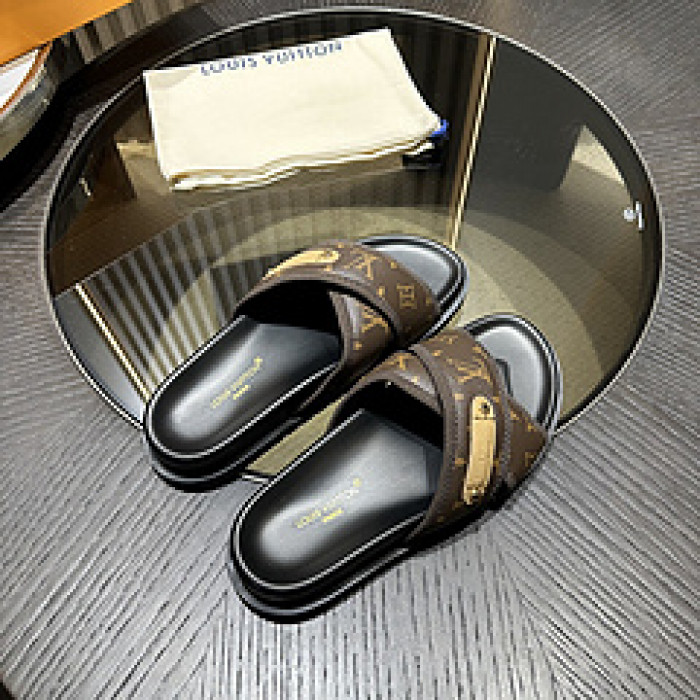 L&V SLIPPERS