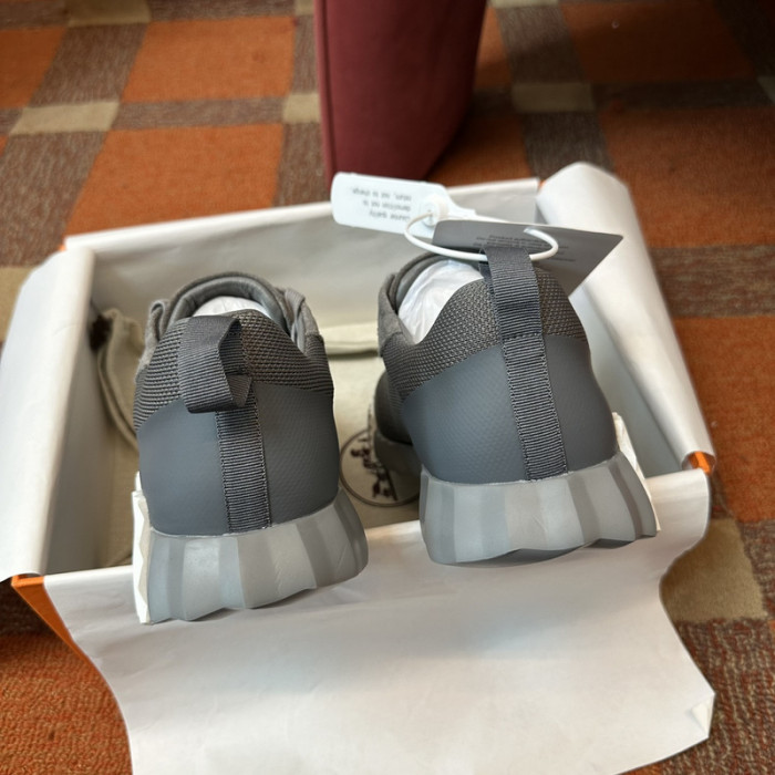 HER_MERS  SNEAKER