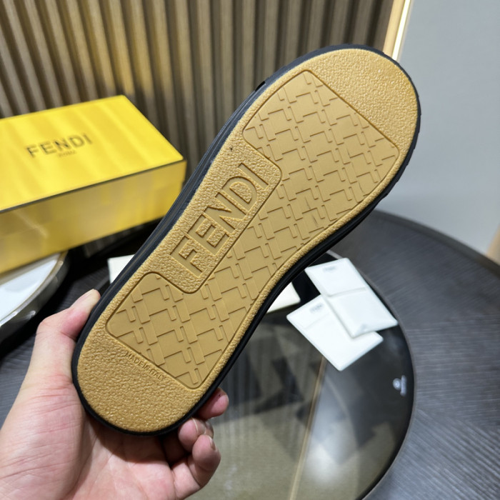 FEND1 SNEAKERS PANKICK