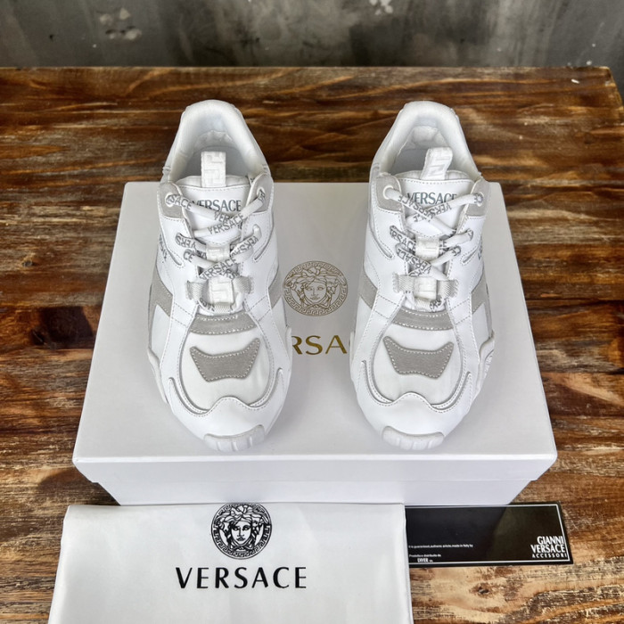 VER DESIGNER SNEAKERS