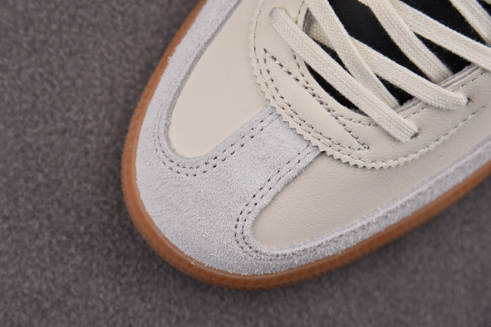 AD Handball Spezial Off White Core Black Red H6398