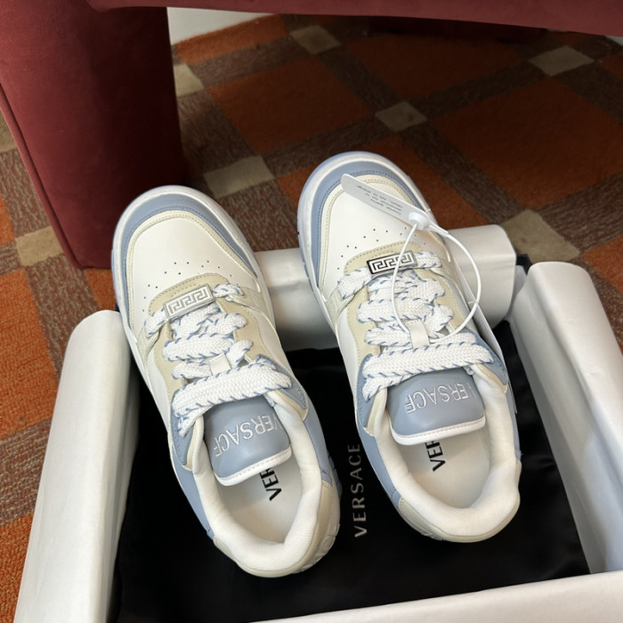 VER DESIGNER SNEAKERS