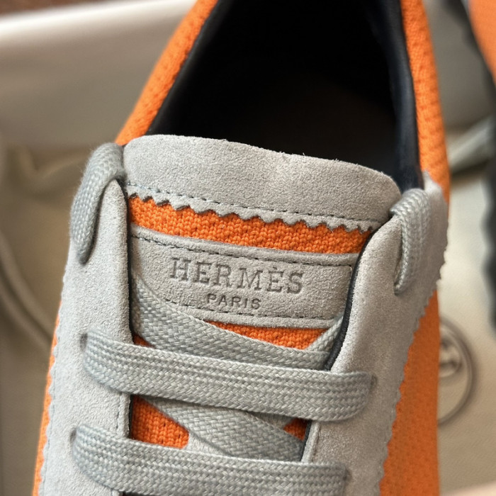 HER_MERS  SNEAKER