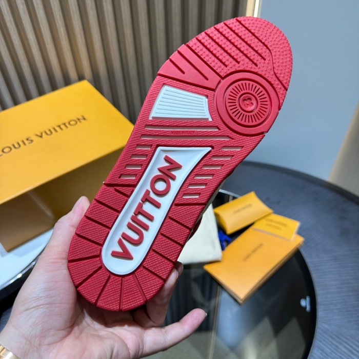 L&V SNEAKERS