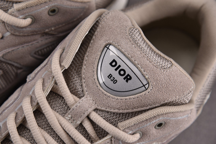 DI*O*R B30 PANKICK