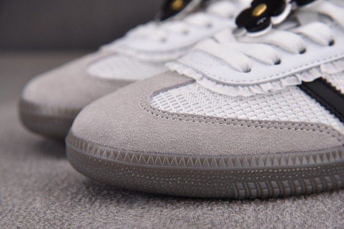 AD Samba OG Lace Flower  IH3371