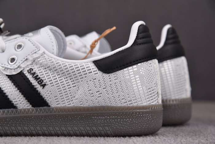 AD Samba OG Lace Flower  IH3371