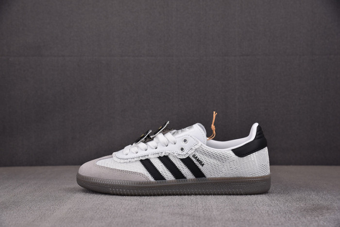 AD Samba OG Lace Flower  IH3371